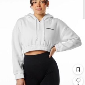 Alphalete classsic capital crop hoodie white, medium NWT